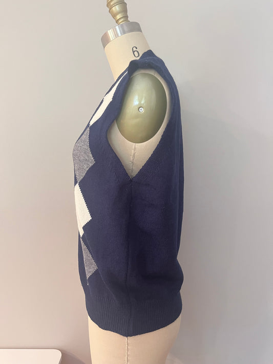 Classic argyle knit vest