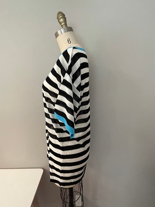 Oversize striped knit shirt with front slit