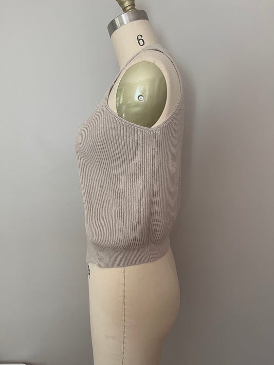 Pebble sleeveless cardigan