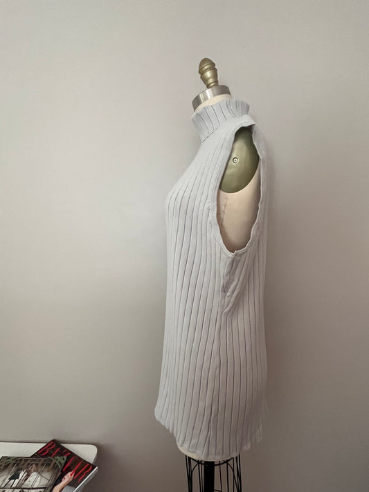 Light grey turtleneck sleeveless top