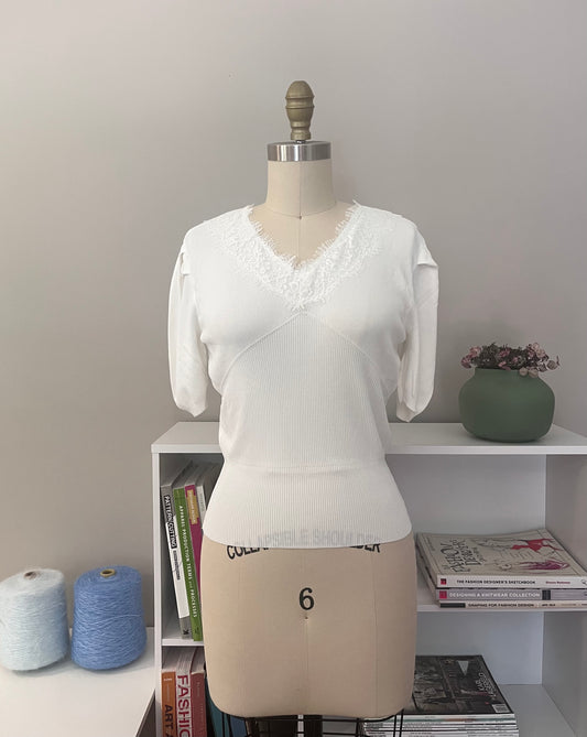 Lace neckline short sleeve knit top