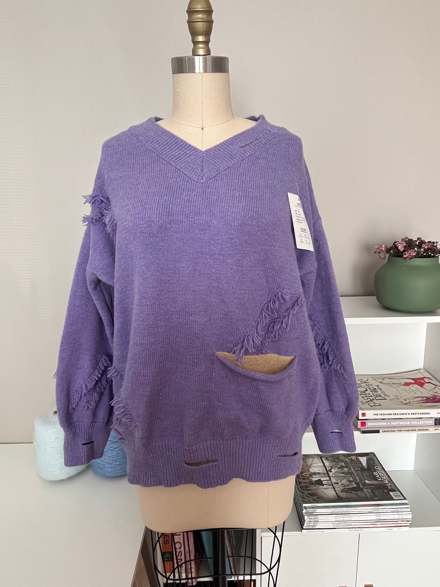 V-neck Lavender sweater