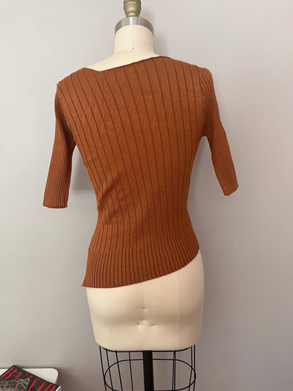 Cinnamon ribbed sculpt knit top